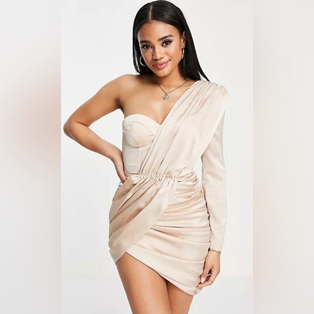 Lavish Alice draped mini dress size 4 NWT